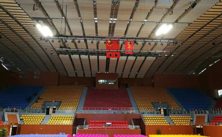 湘潭中學體育館吸音板工程 湘潭中學體育館吸音板工程
