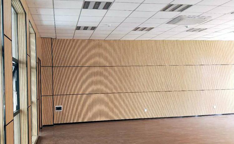 浙江溫州學校教室槽木吸音板聲學工程 浙江溫州學校教室槽木吸音板聲學工程